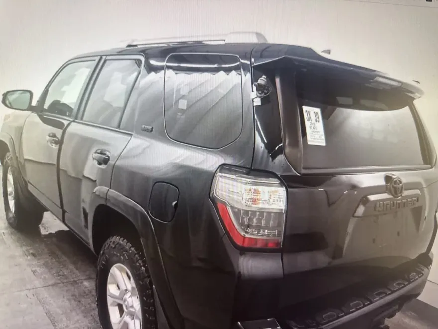 2016 Toyota 4Runner SR5 Premium photo 1