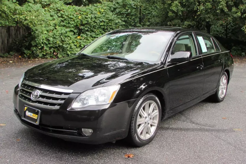 2007 Toyota Avalon Limited photo 1