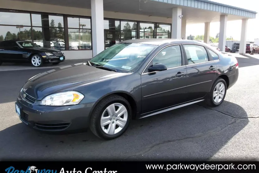 2011 Chevrolet Impala LS photo 1
