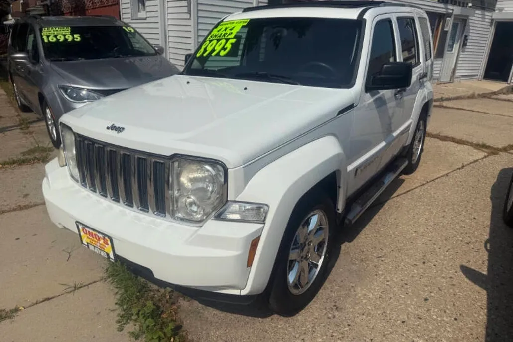 2012 Jeep Liberty Limited photo 1