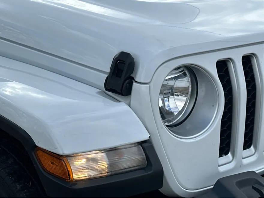 2023 Jeep Gladiator Overland photo 24