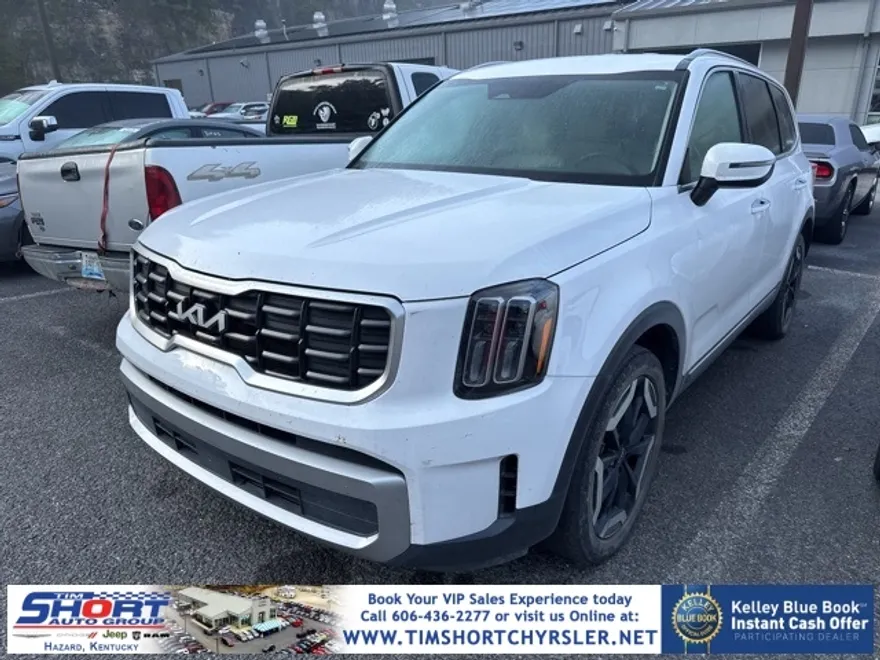 2023 Kia Telluride S photo 1