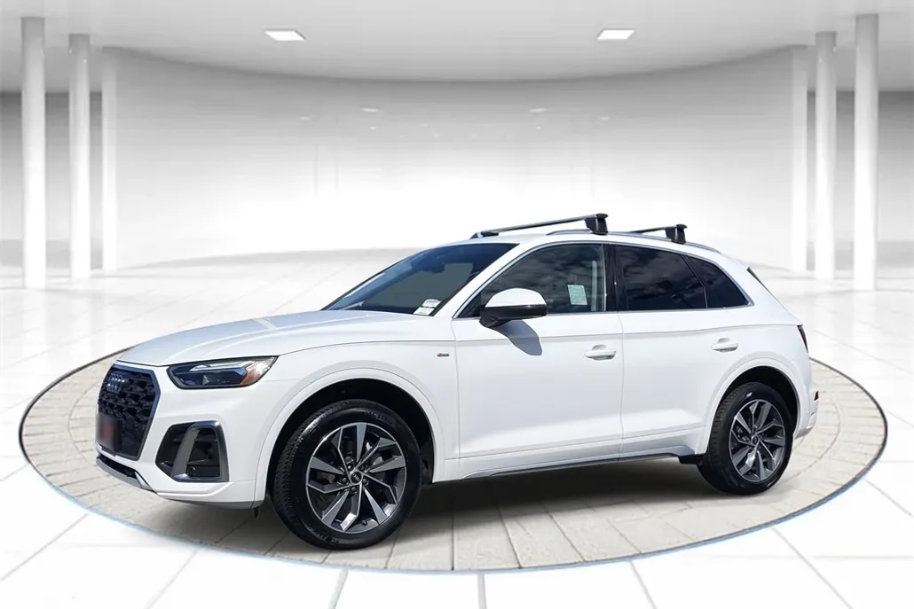2023 Audi Q5 45 S line Premium photo 1