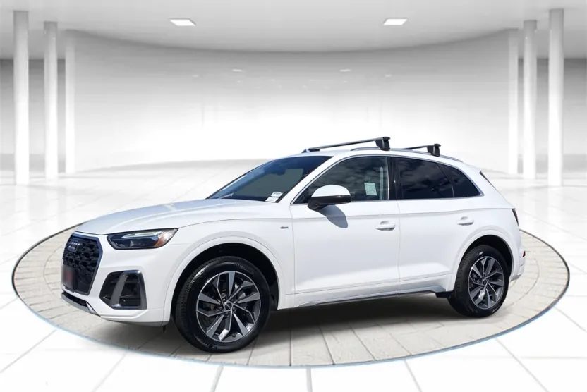 2023 Audi Q5 45 S line Premium photo 1