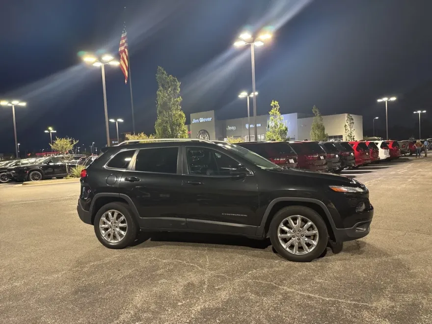 2016 Jeep Cherokee Limited photo 1