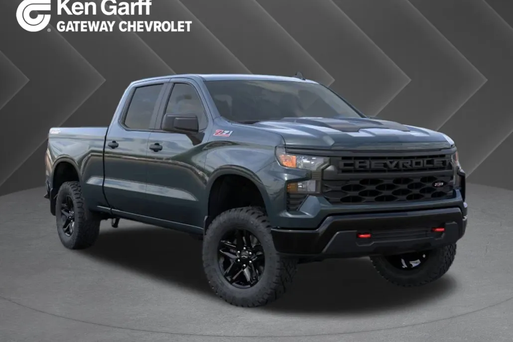 2026 Chevrolet Silverado 1500 Custom Trail Boss photo 1