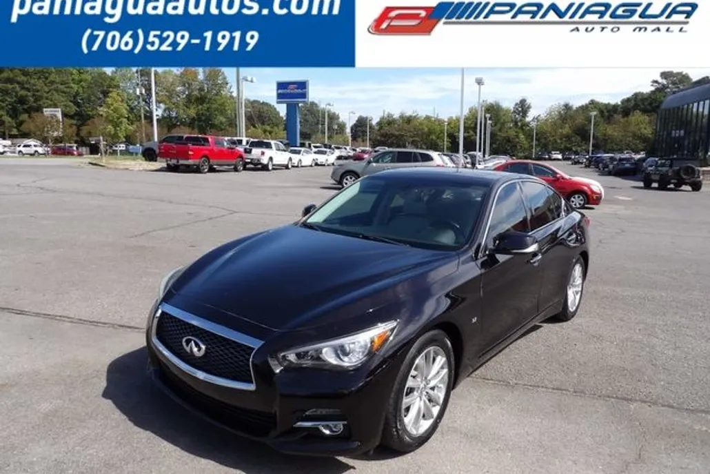 2015 Infiniti Q50 Premium photo 1