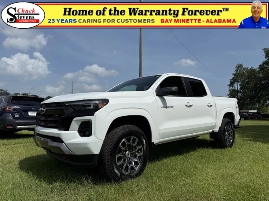 2025 Chevrolet Colorado Z71 photo 1