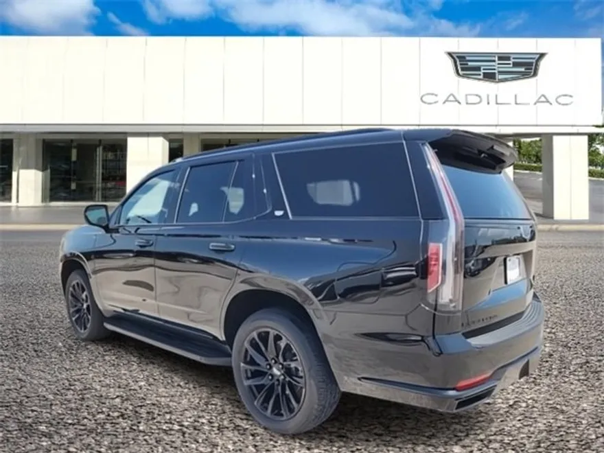 2023 Cadillac Escalade Sport photo 1