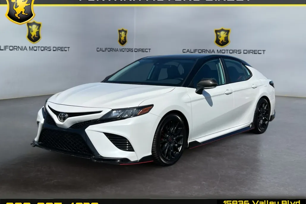 2021 Toyota Camry TRD V6 photo 1