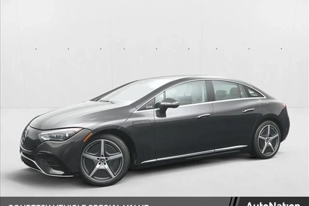 2025 Mercedes Benz 350 4MATIC photo 1