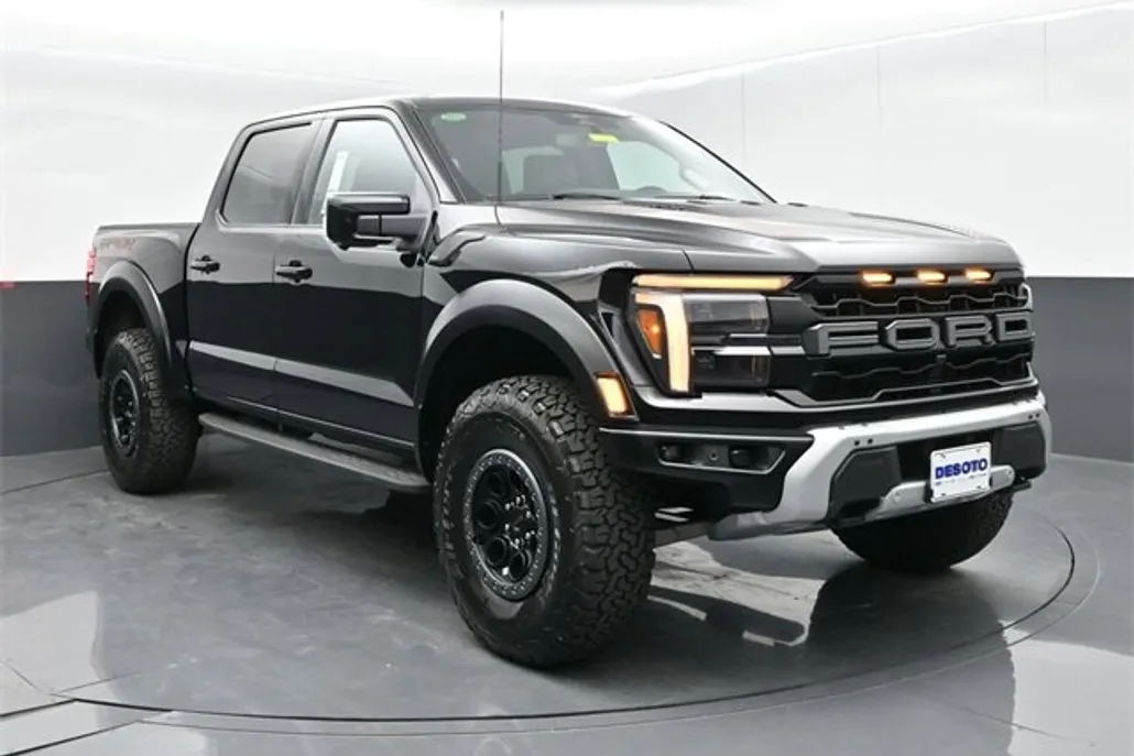 2025 Ford F-150 Raptor photo 1