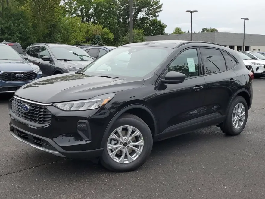 2025 Ford Escape Active photo 1