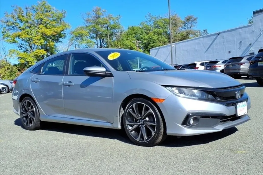 2019 Honda Civic Sport photo 1