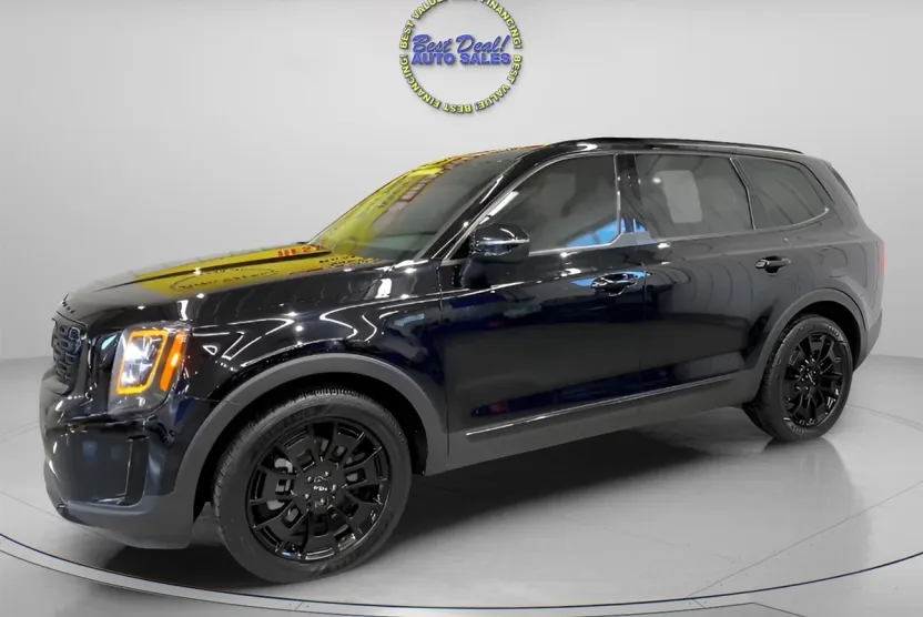 2022 Kia Telluride EX photo 1