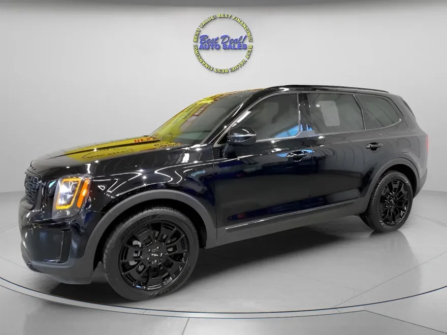 2022 Kia Telluride EX photo 1