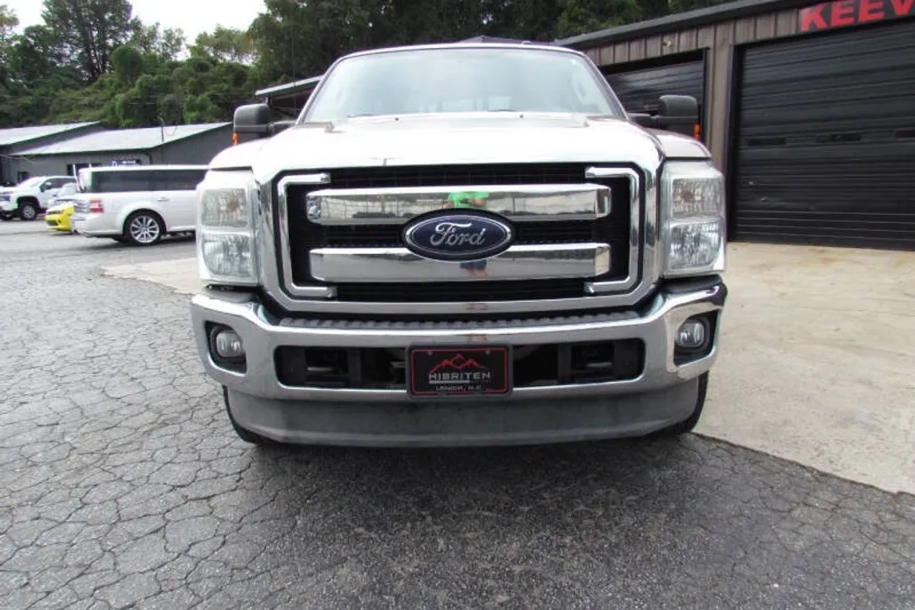 2013 Ford F-250 Lariat photo 1