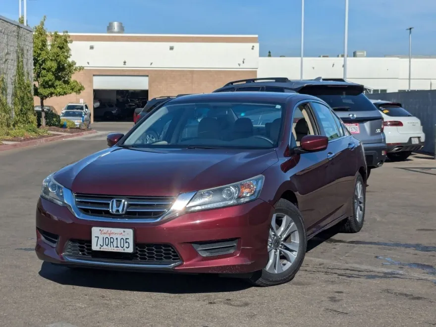 2015 Honda Accord LX photo 1