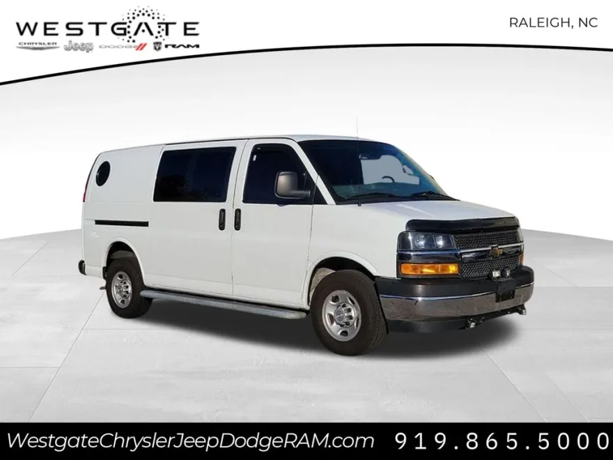 2019 Chevrolet Express 2500 Work Cargo Van photo 1
