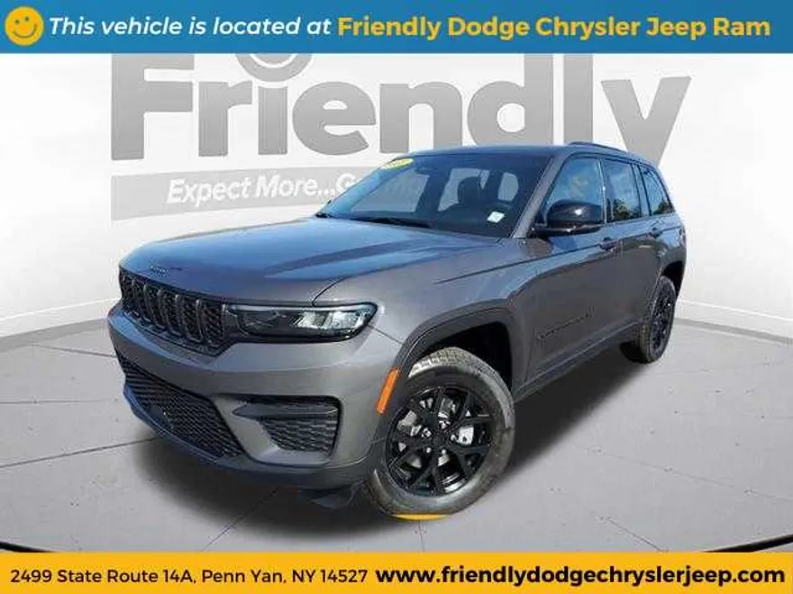 2025 Jeep Grand Cherokee Altitude photo 1