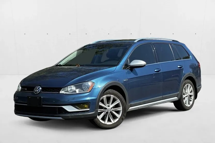 2017 Volkswagen Golf SE photo 1
