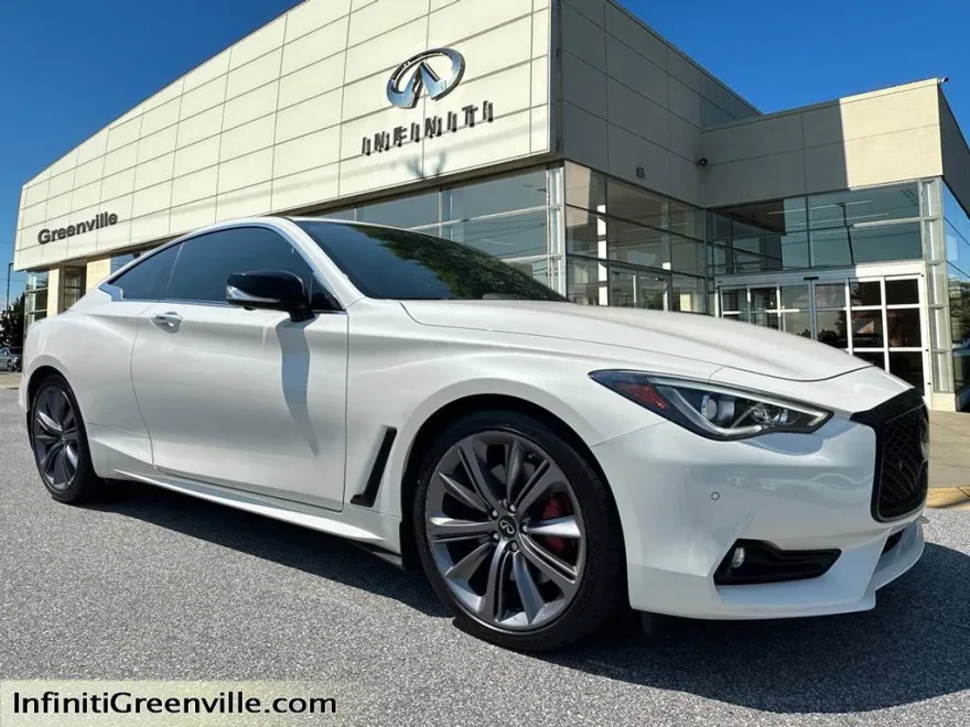 2022 Infiniti Q60 Red Sport 400 photo 1