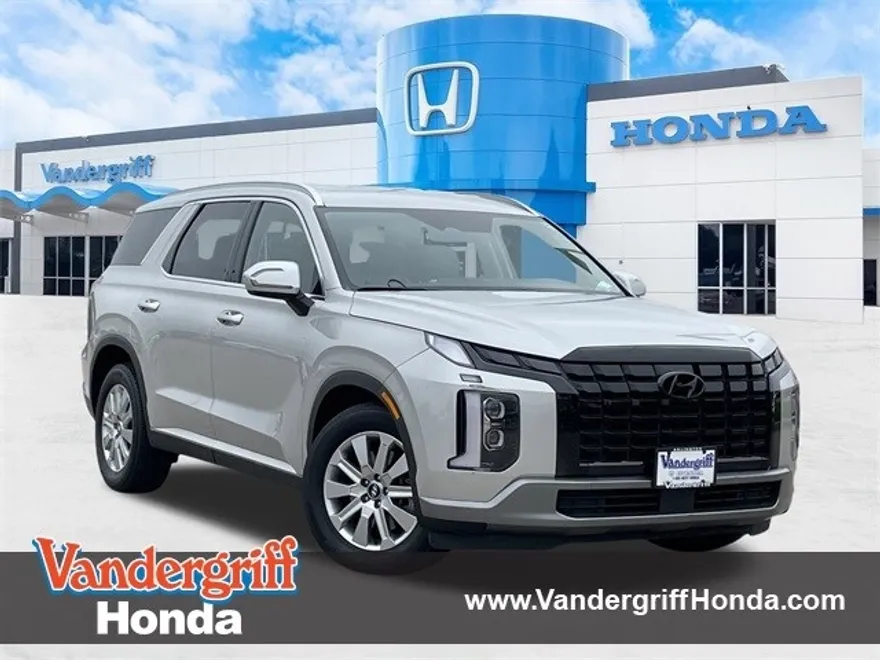 2024 Hyundai Palisade SEL photo 1
