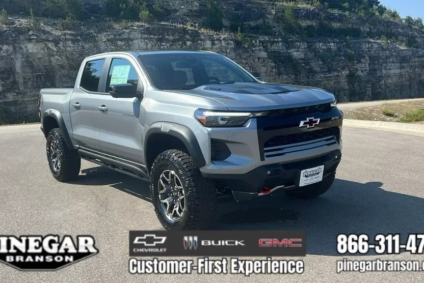 2026 Chevrolet Colorado ZR2 photo 1