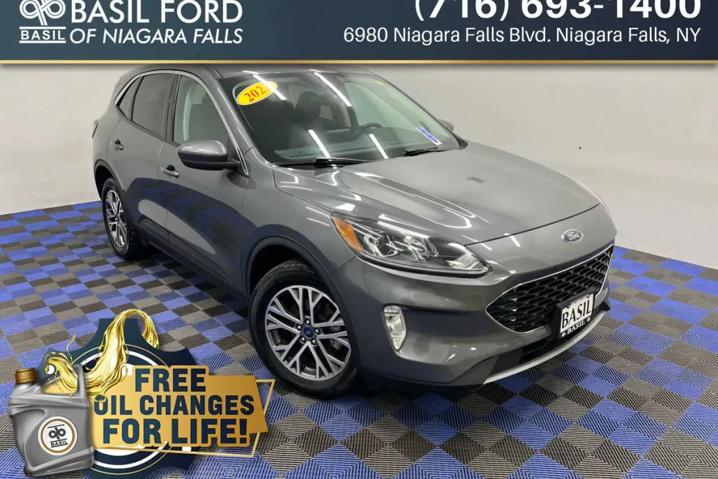 2022 Ford Escape SEL photo 1