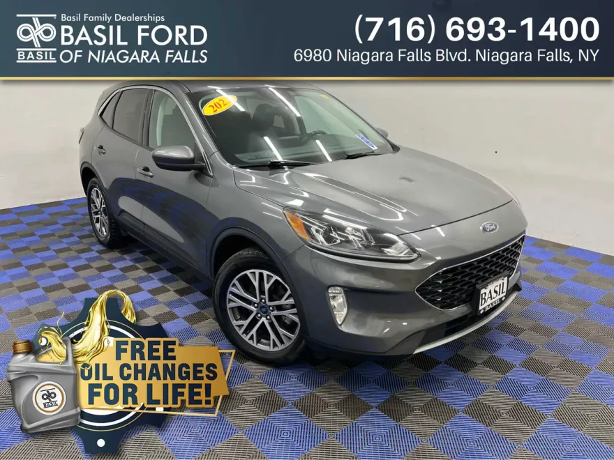 2022 Ford Escape SEL photo 1