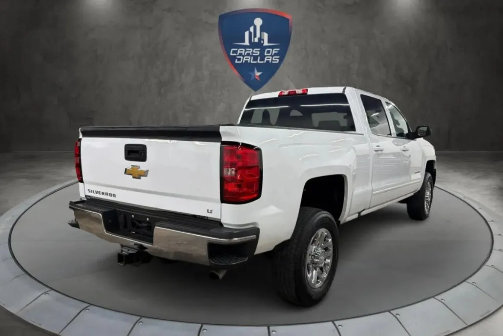 2016 Chevrolet Silverado 2500HD LT photo 1