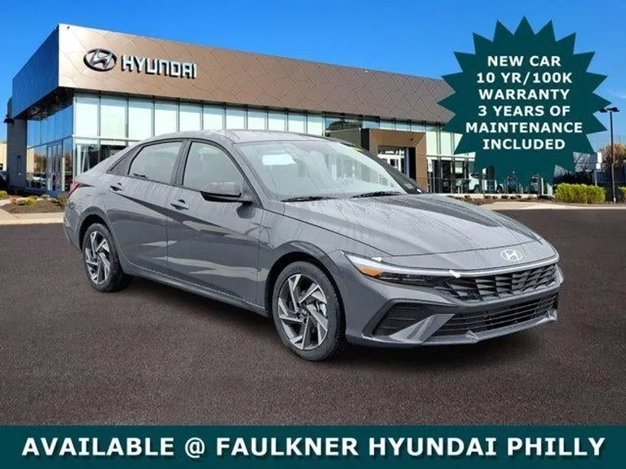 2025 Hyundai Elantra SEL Sport photo 1