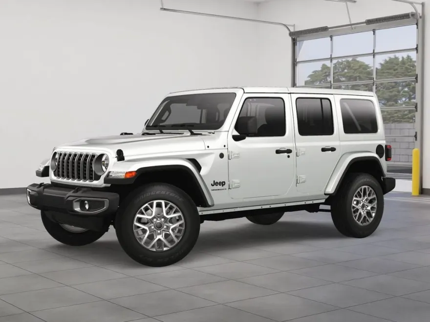 2025 Jeep Wrangler Sahara photo 1