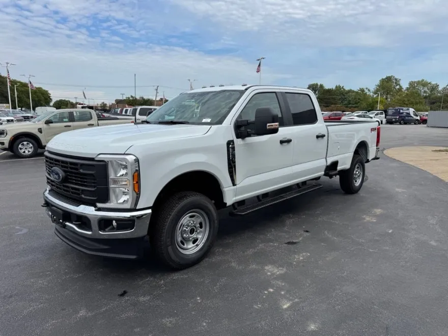 2026 Ford F-250 photo 1