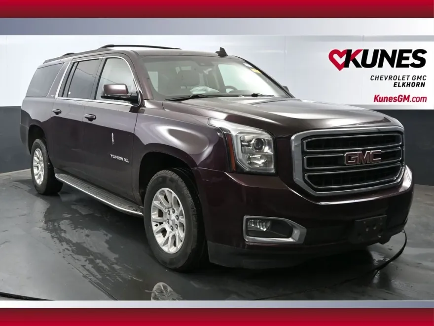 2017 Gmc Yukon XL SLT photo 1