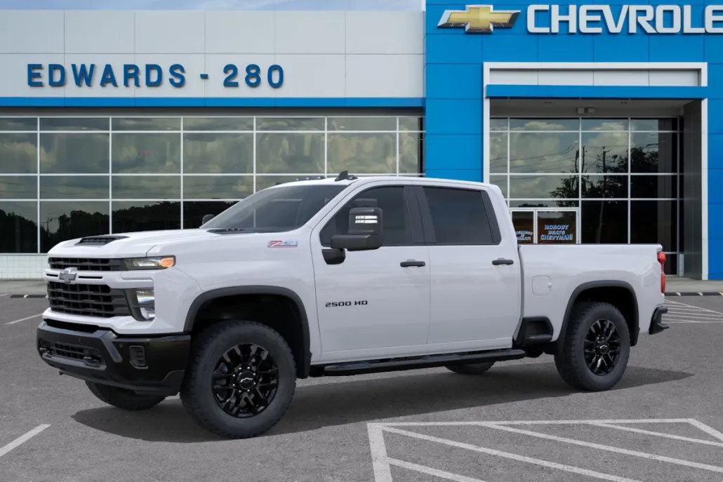 2026 Chevrolet Silverado 2500HD Custom photo 1