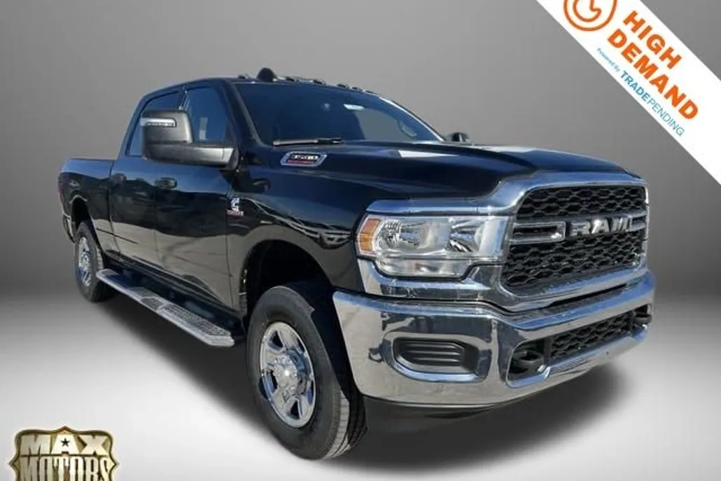 2024 Ram 3500 Tradesman photo 1