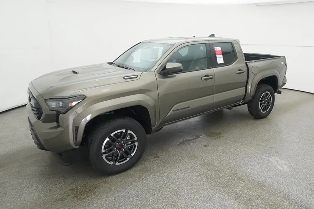 2025 Toyota Tacoma TRD Sport photo 1