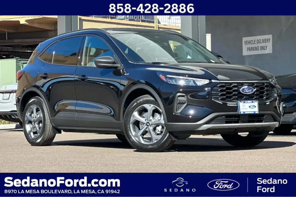 2025 Ford Escape ST-Line photo 1