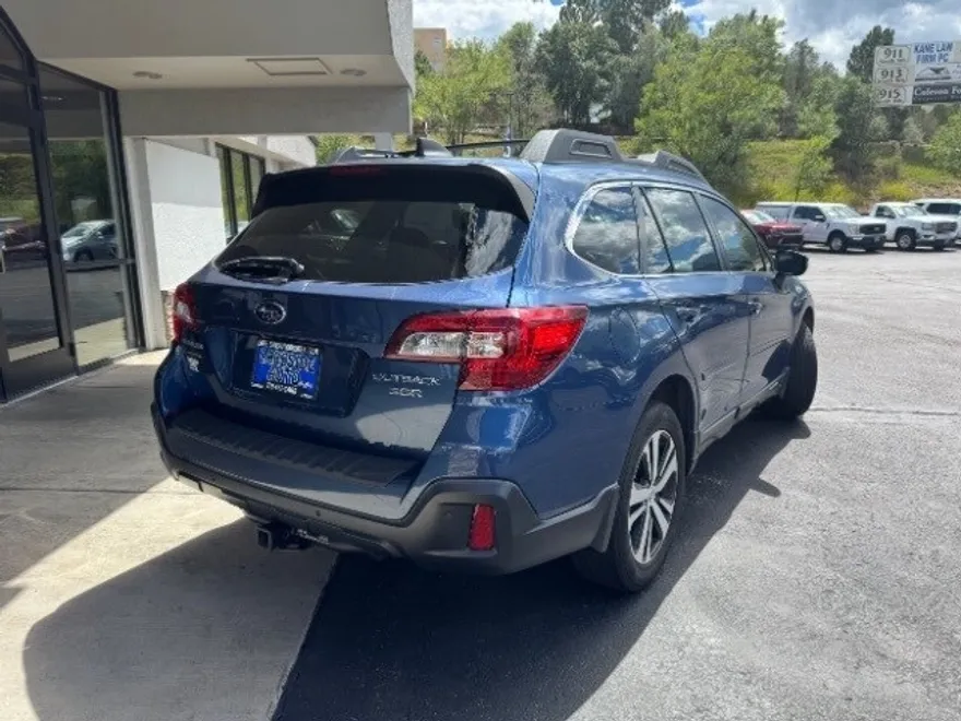2019 Subaru Outback 3.6R photo 1