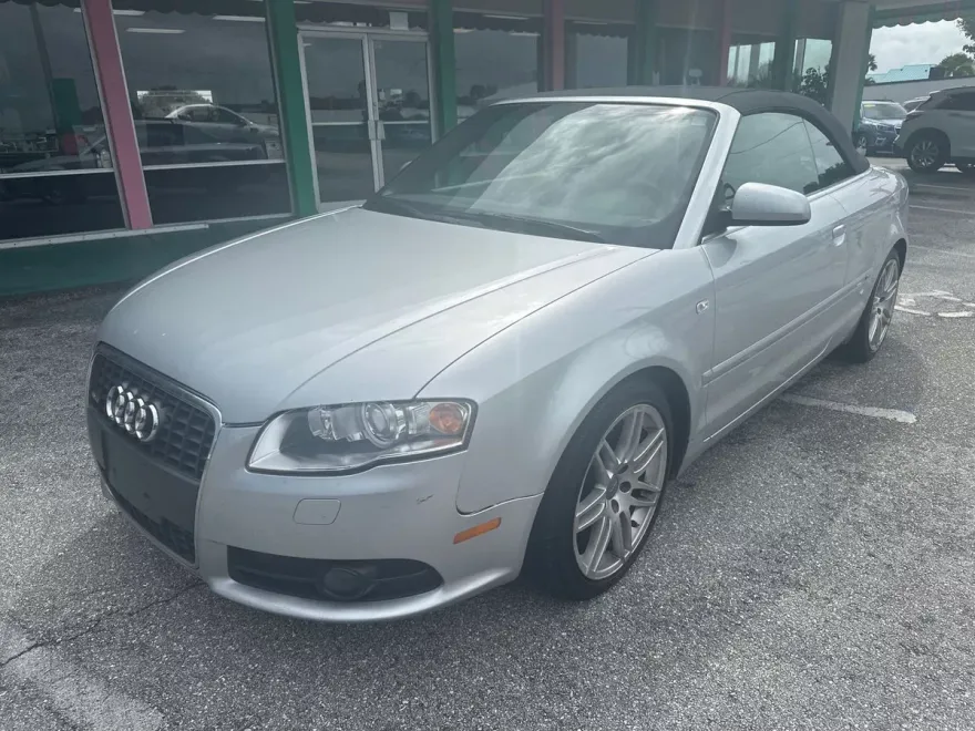 2009 Audi A4 2.0T photo 1