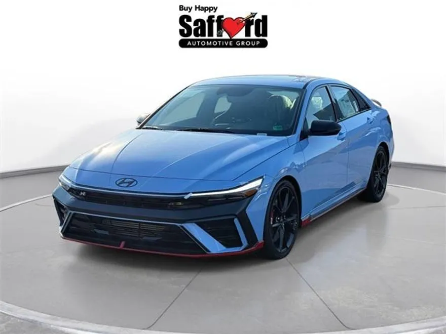 2025 Hyundai Elantra Base photo 1