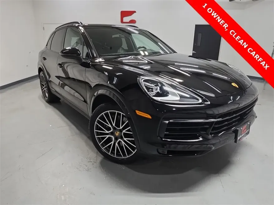 2022 Porsche Cayenne Base photo 1