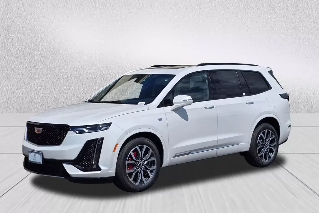 2025 Cadillac XT6 Sport photo 1