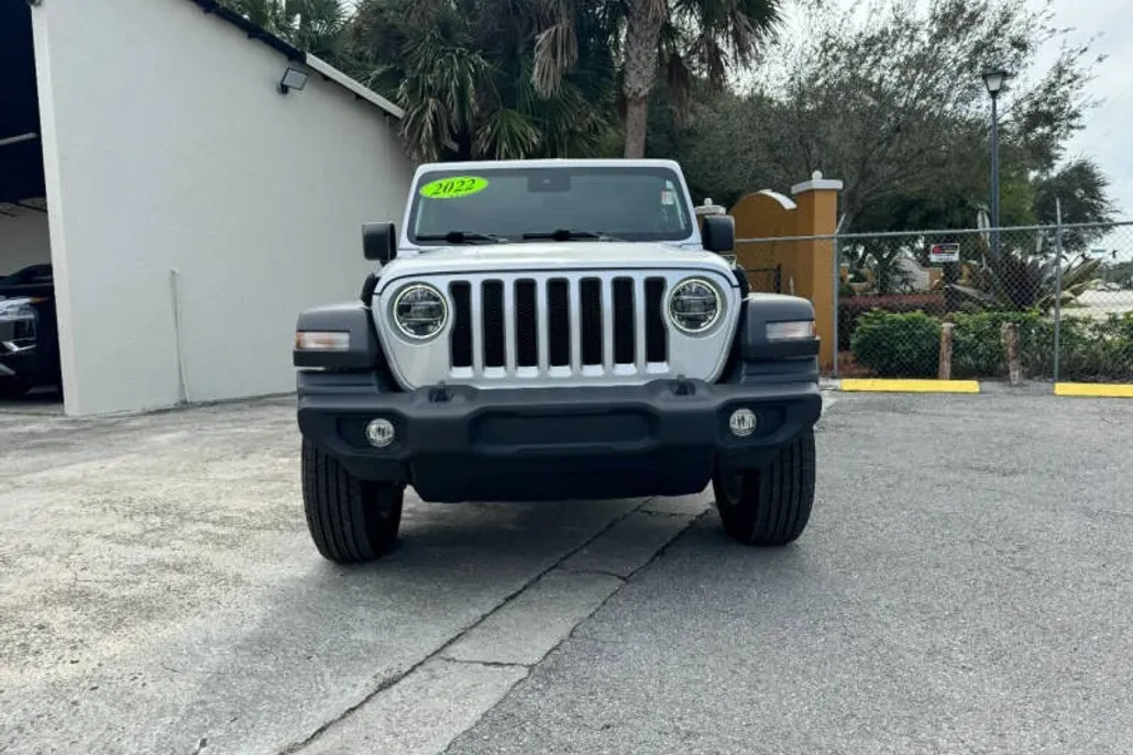 2022 Jeep Wrangler Sport S photo 1