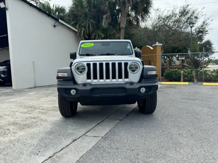 2022 Jeep Wrangler Sport S photo 1