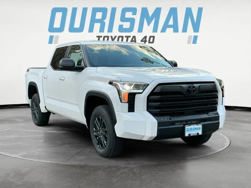 2025 Toyota Tundra SR5 photo 1