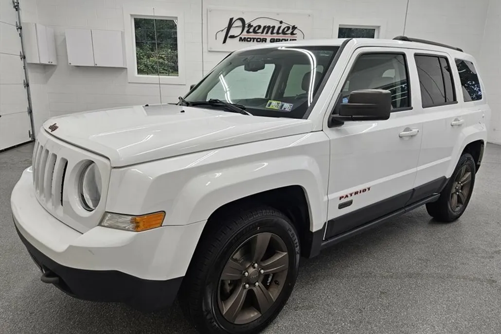 2017 Jeep Patriot Sport photo 1