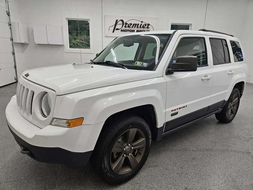 2017 Jeep Patriot Sport photo 1
