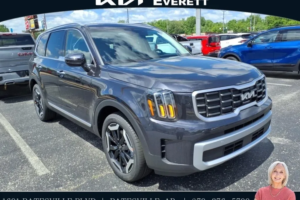 2025 Kia Telluride S photo 1